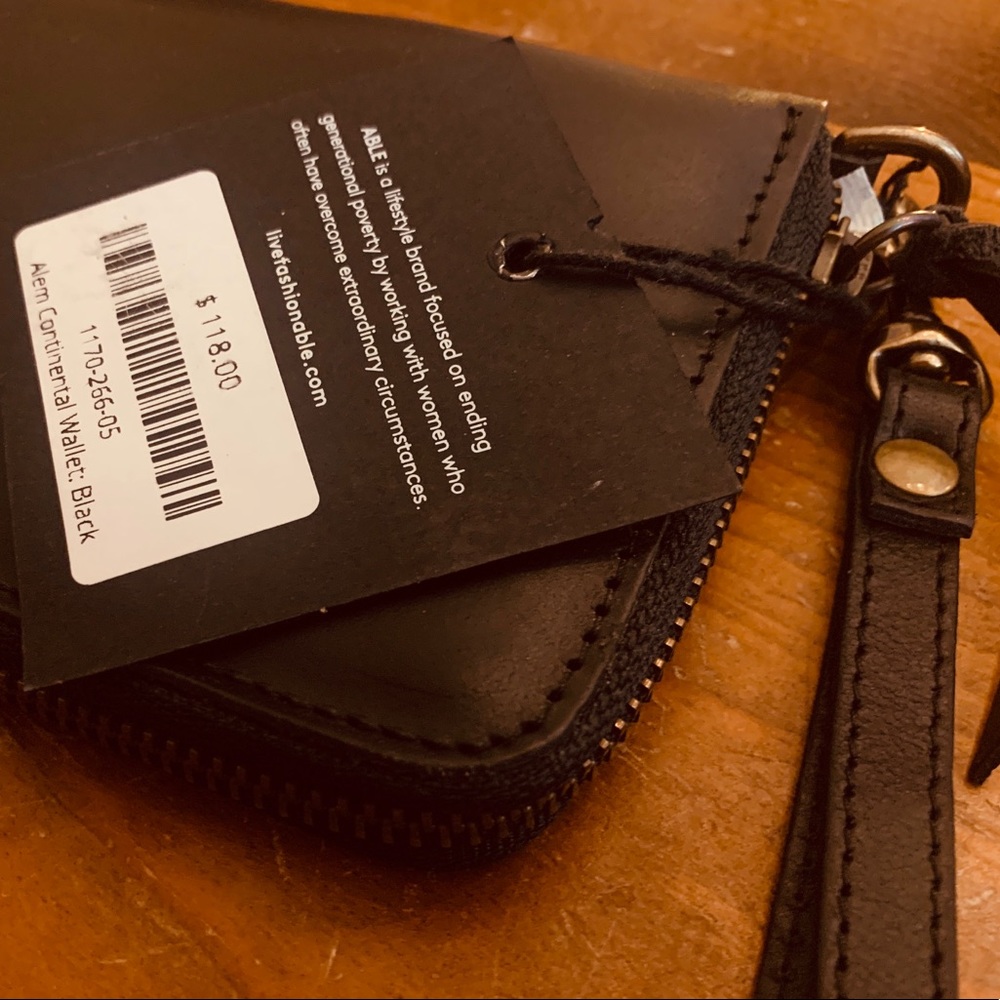 ABLE : Continental Wallet